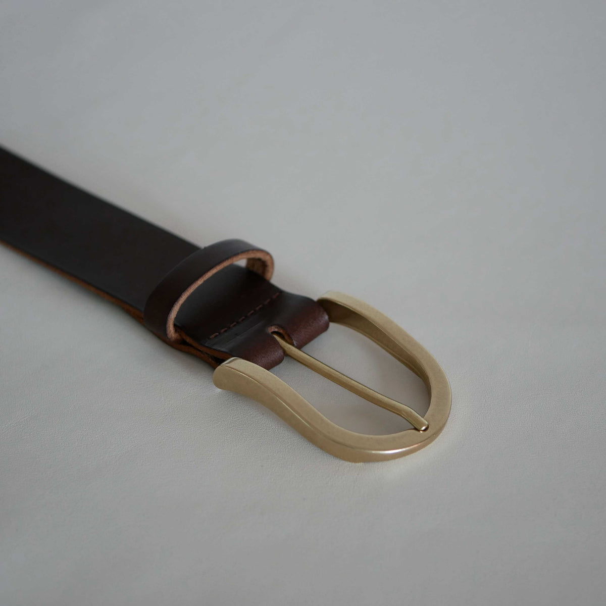 Ceinture mixte Camille en cuir – Boucle dorée