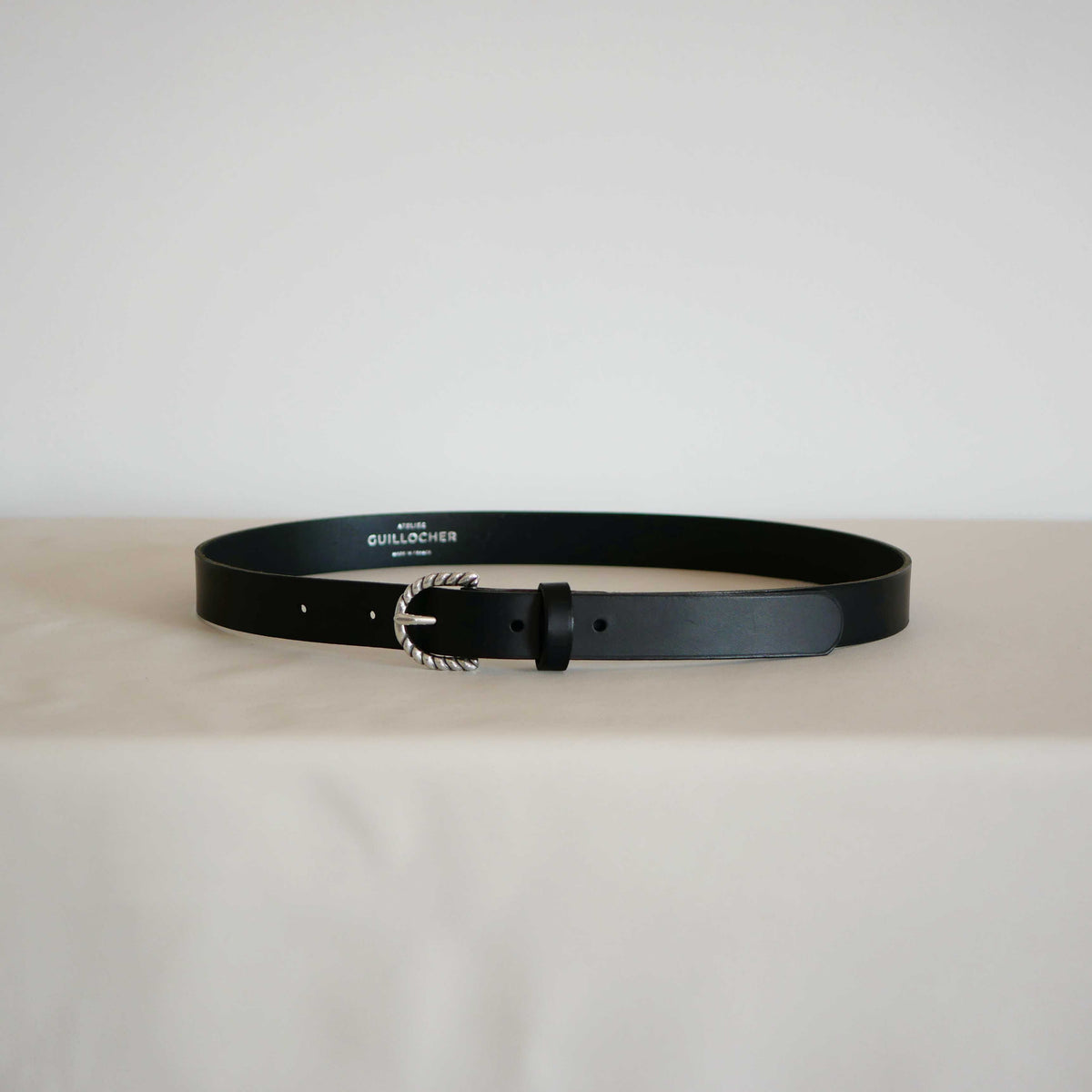 Ceinture femme Lucette en cuir – Boucle argentée torsadée