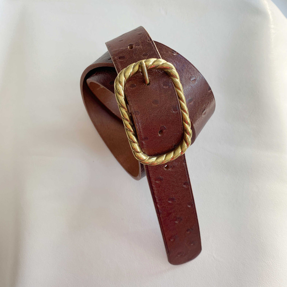 Ceinture femme Louise en cuir – Boucle torsadée, 3 cm
