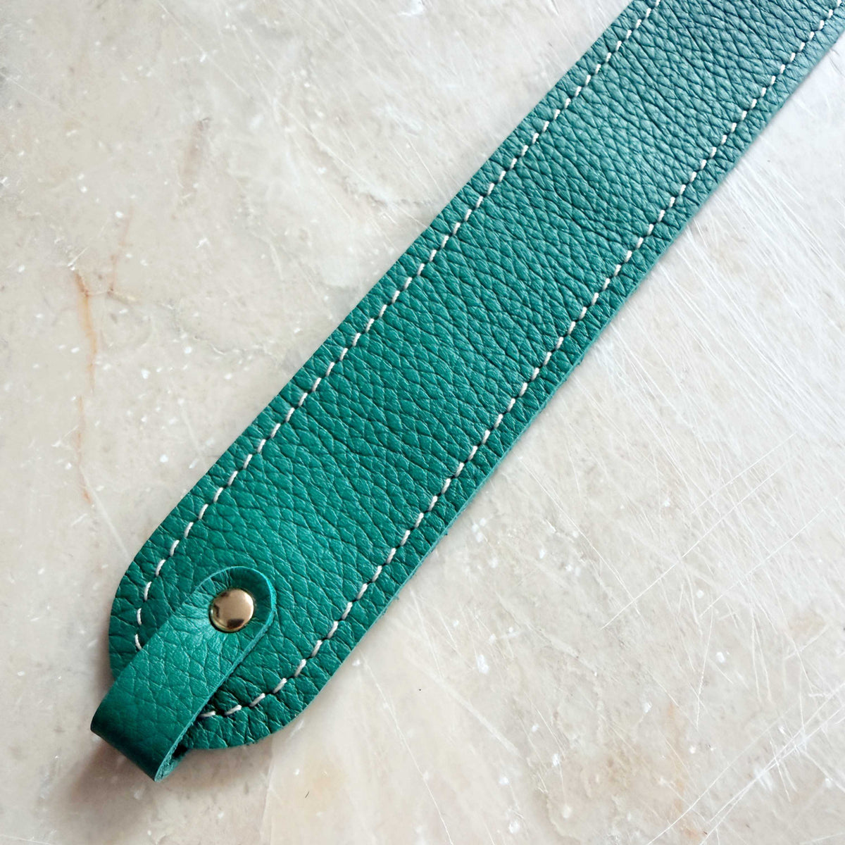 Marque-page en cuir personnalisable