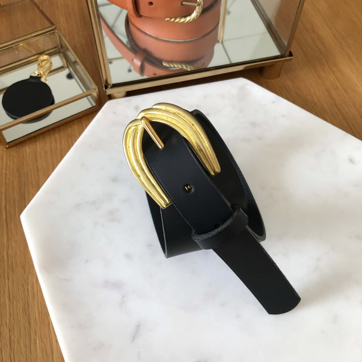 Ceinture femme Suzy en cuir – Boucle striée rétro
