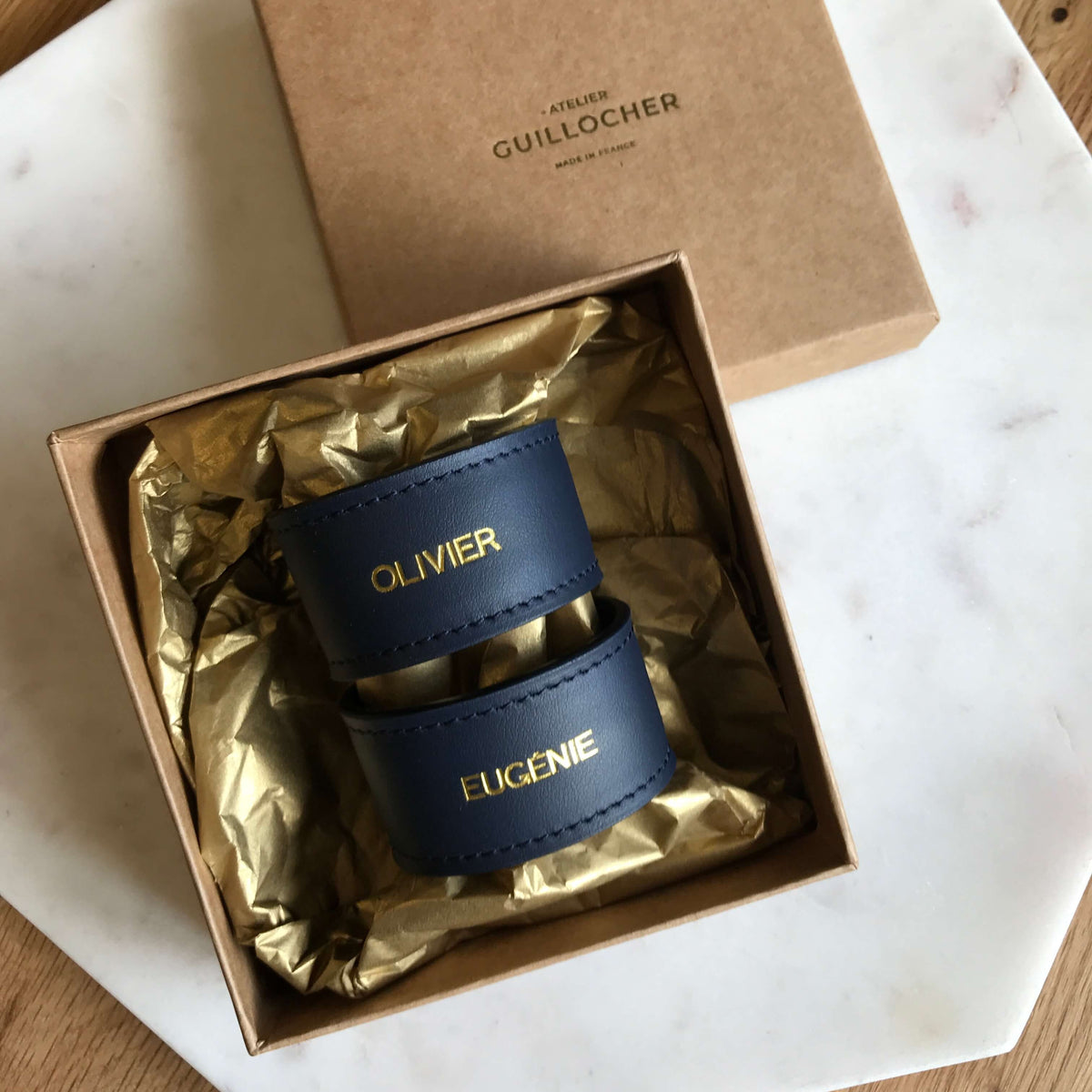 Ronds de serviette personnalisés en cuir