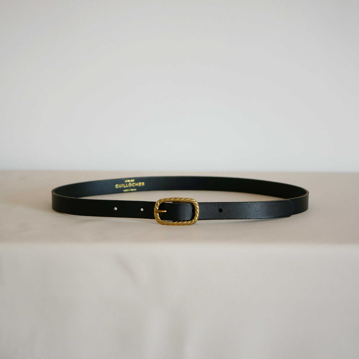 Ceinture fine femme Louise en cuir – Boucle torsadée, 2 cm