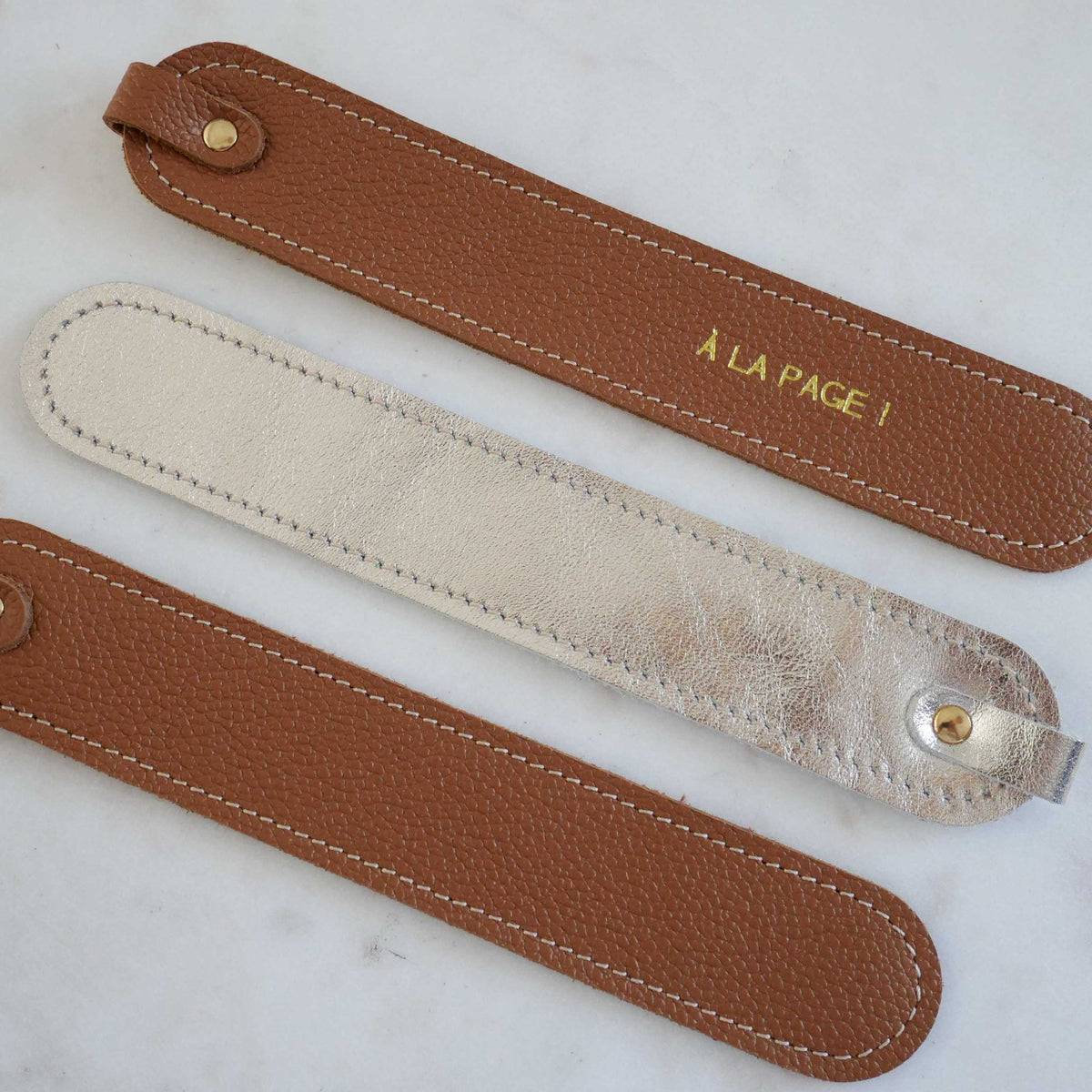 Marque-page en cuir personnalisable