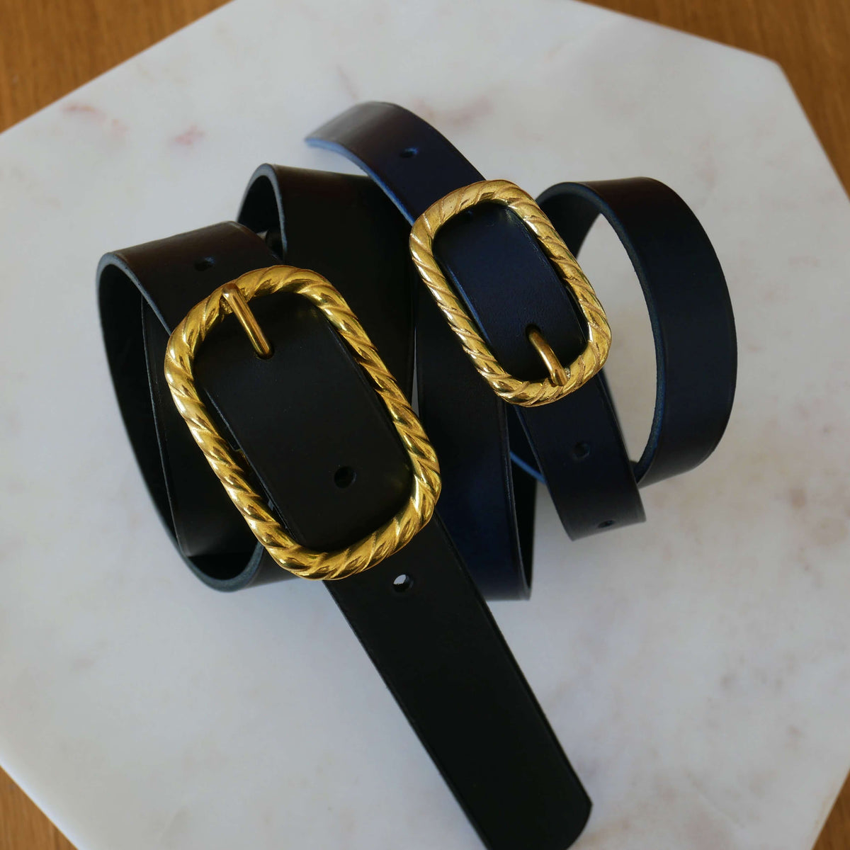 Ceinture femme Louise en cuir – Boucle torsadée, 3 cm