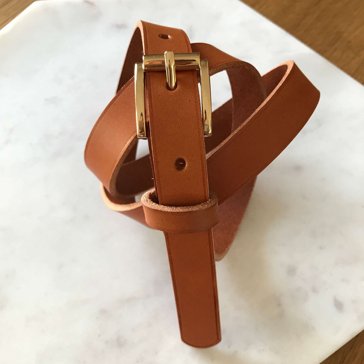 Ceinture femme en cuir Claire – Boucle carrée dorée