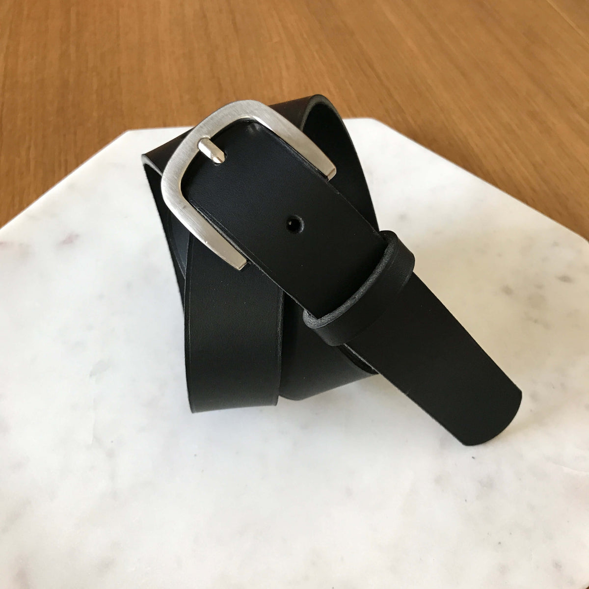 Ceinture homme Léon en cuir – Boucle argentée